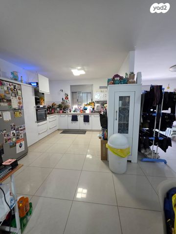 דירת גן, אופקים