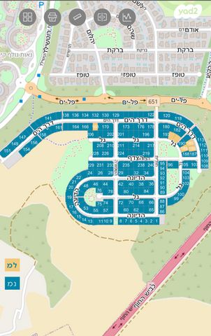 מגרשים, 12, קיסריה