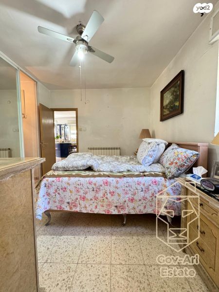 דירה, שלמה דוגה, גילה, ירושלים