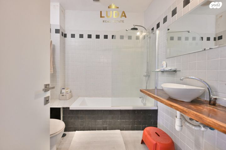 בית פרטי/ קוטג', רביבים, תל אביב יפו