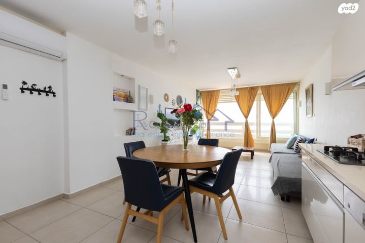 דירה, שדרות ניצה, צפון מערב מרכז העיר, נתניה