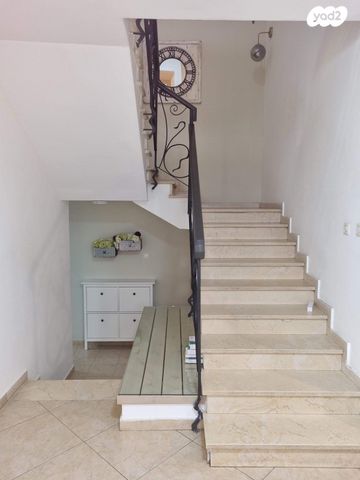 בית פרטי/ קוטג', ארלוזורוב, שעריים, רחובות