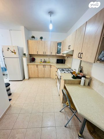 דירה, שמואל שרירא, רביבים, גני ראשון, ראשון לציון