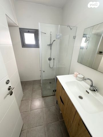 דירה, שמואל שרירא, רביבים, גני ראשון, ראשון לציון