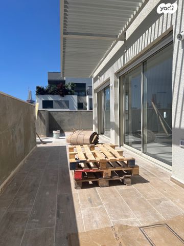 גג/ פנטהאוז, אריה אלטמן, יד אליהו, תל אביב יפו