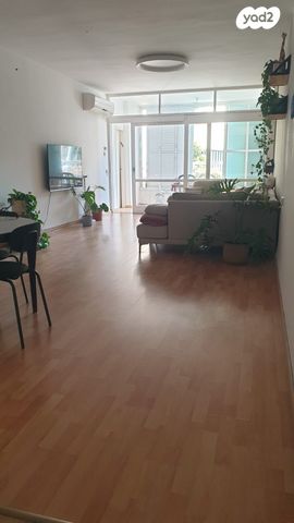 דירה, כצנלסון, ראשון לציון