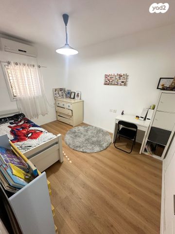 דירה, שמואל שרירא, רביבים, גני ראשון, ראשון לציון