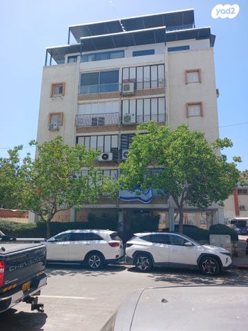 דירה, השר שפירא, דרום מערב ותיק, בת ים