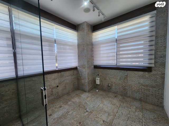 משרדים, אזור תעשיה כרמיאל, כרמיאל