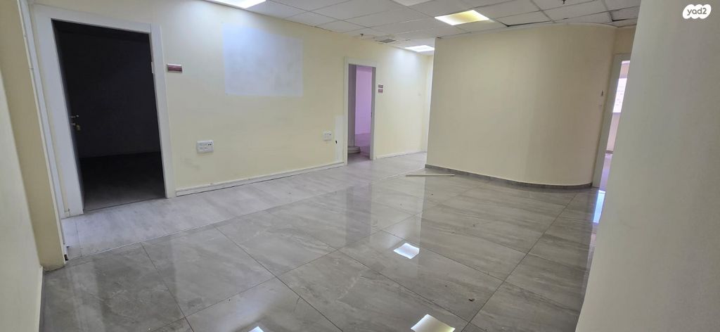 משרדים, אזור תעשיה כרמיאל, כרמיאל