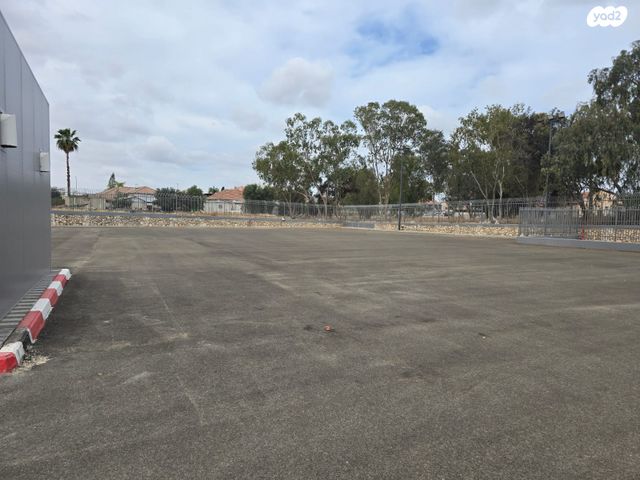 מגרשים, נתיבות