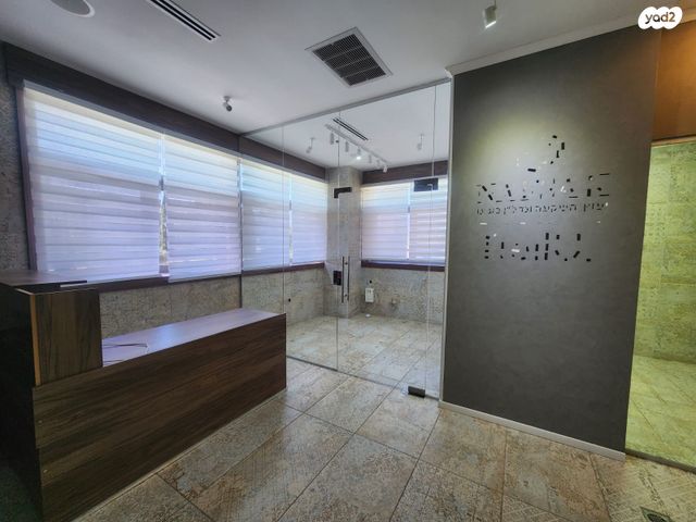 משרדים, אזור תעשיה כרמיאל, כרמיאל