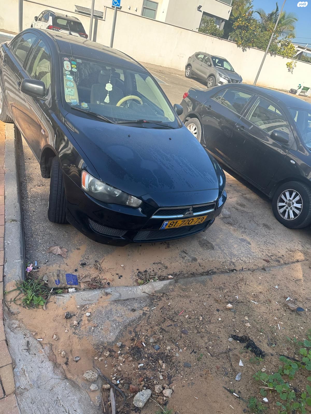 מודעת רכב מיצובישי לנסר