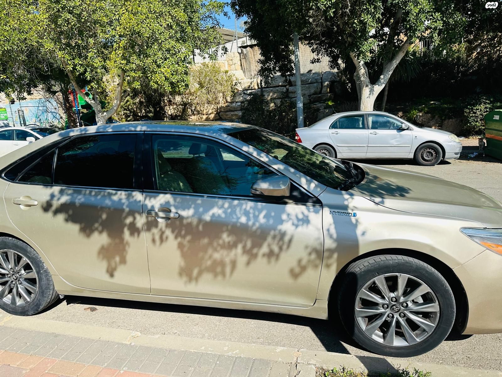 מודעת רכב טויוטה קאמרי