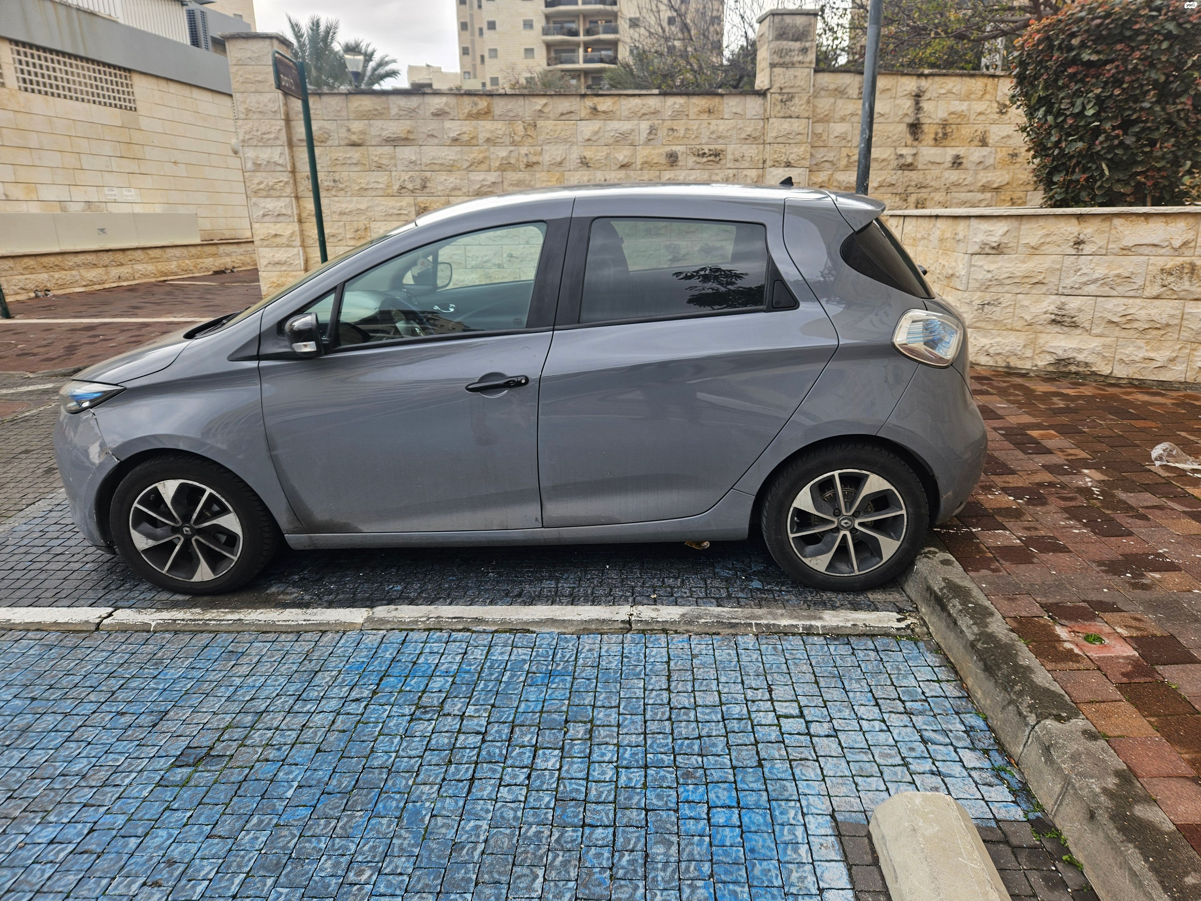 מודעת רכב רנו זואי