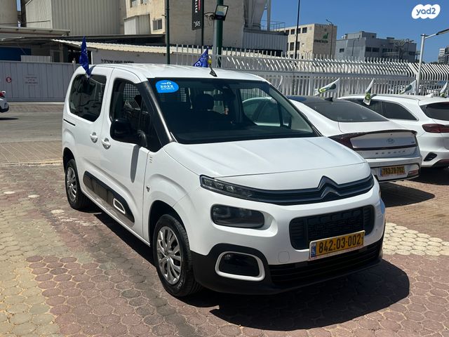 מודעת רכב סיטרואן ברלינגו