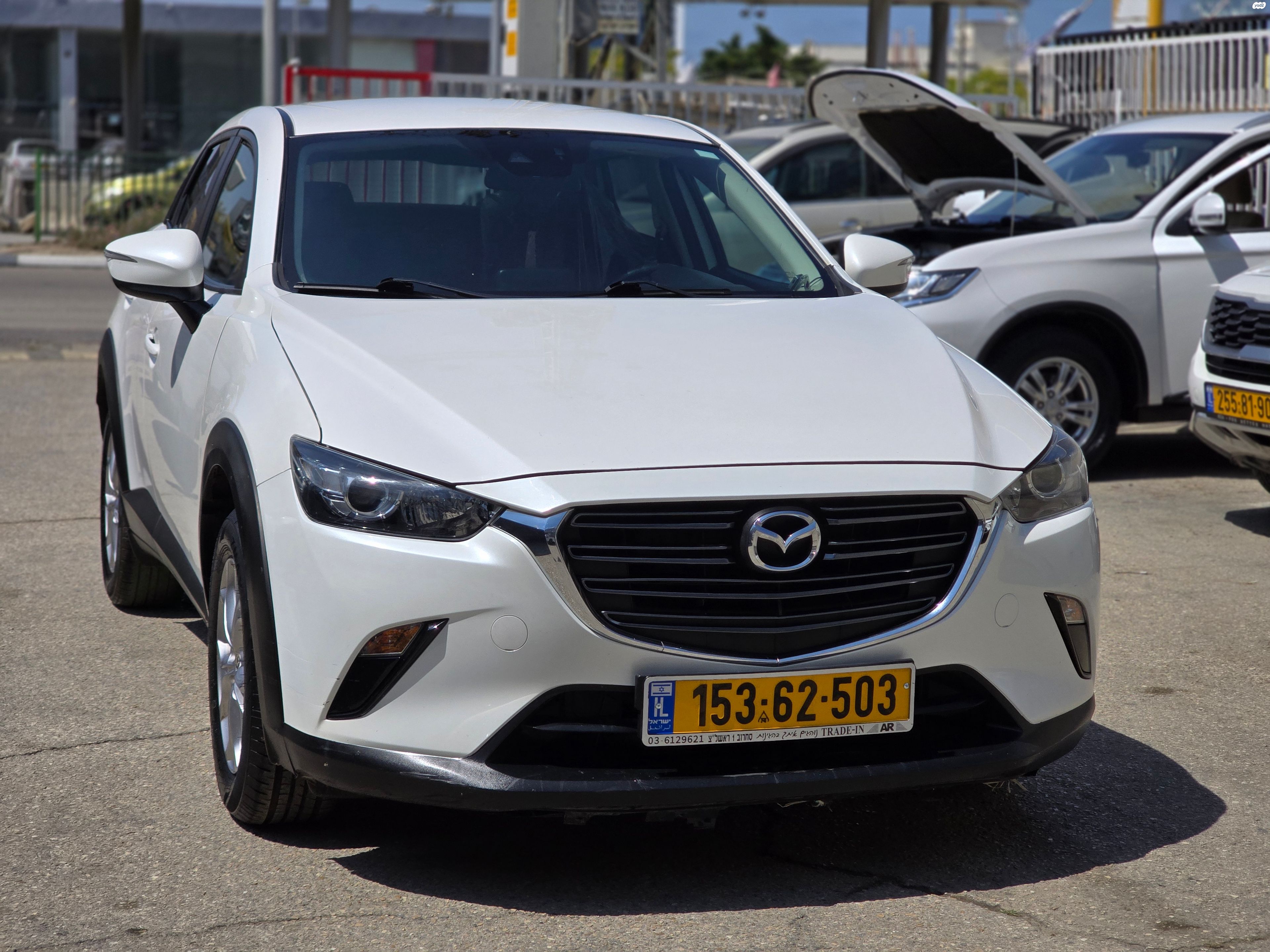 מודעת רכב מאזדה CX-3