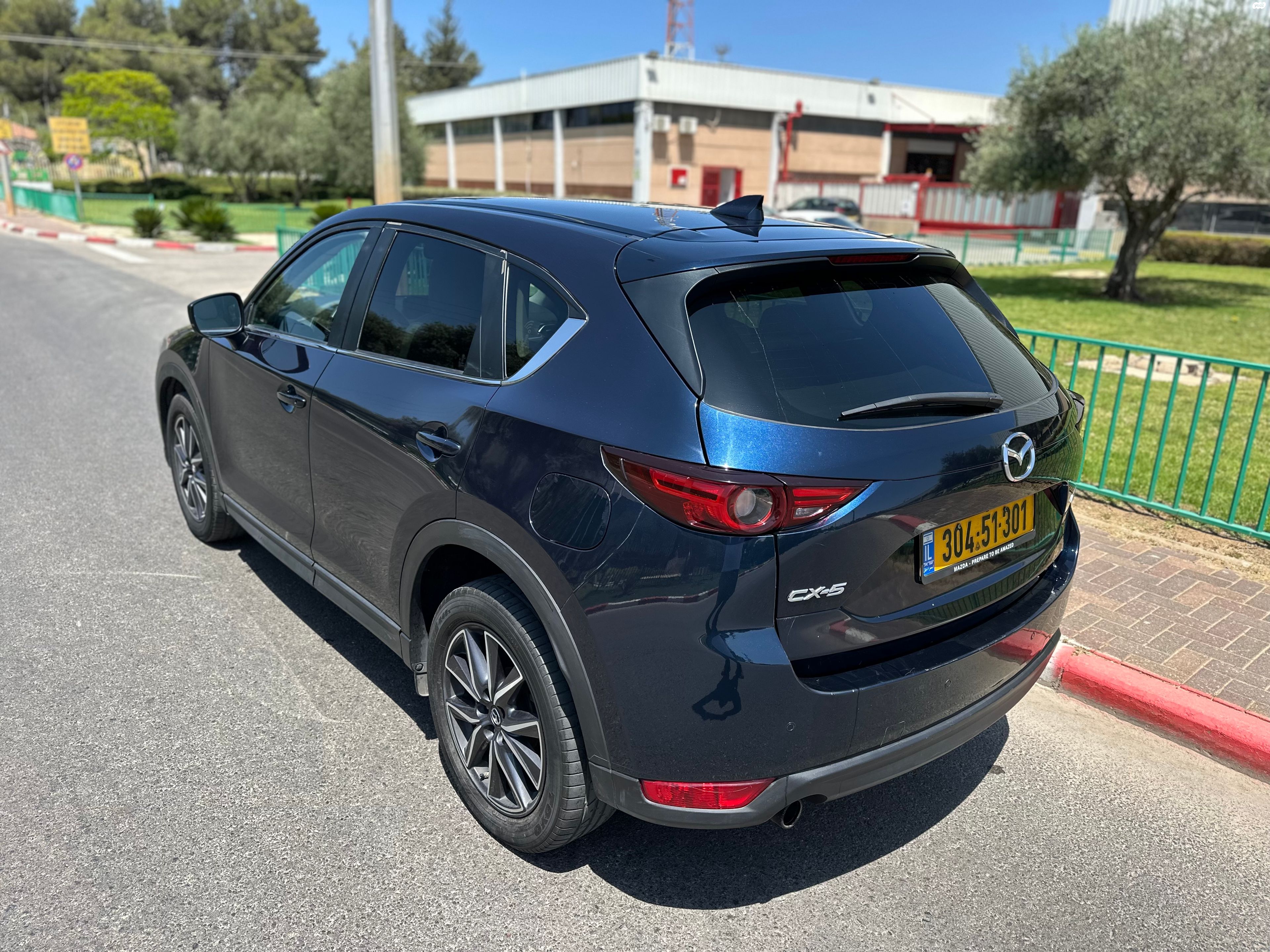 מודעת רכב מאזדה CX-5 2