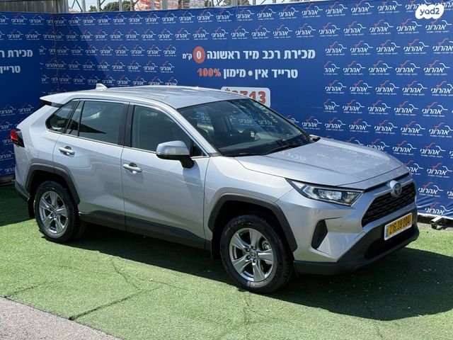 מודעת רכב טויוטה RAV4 1