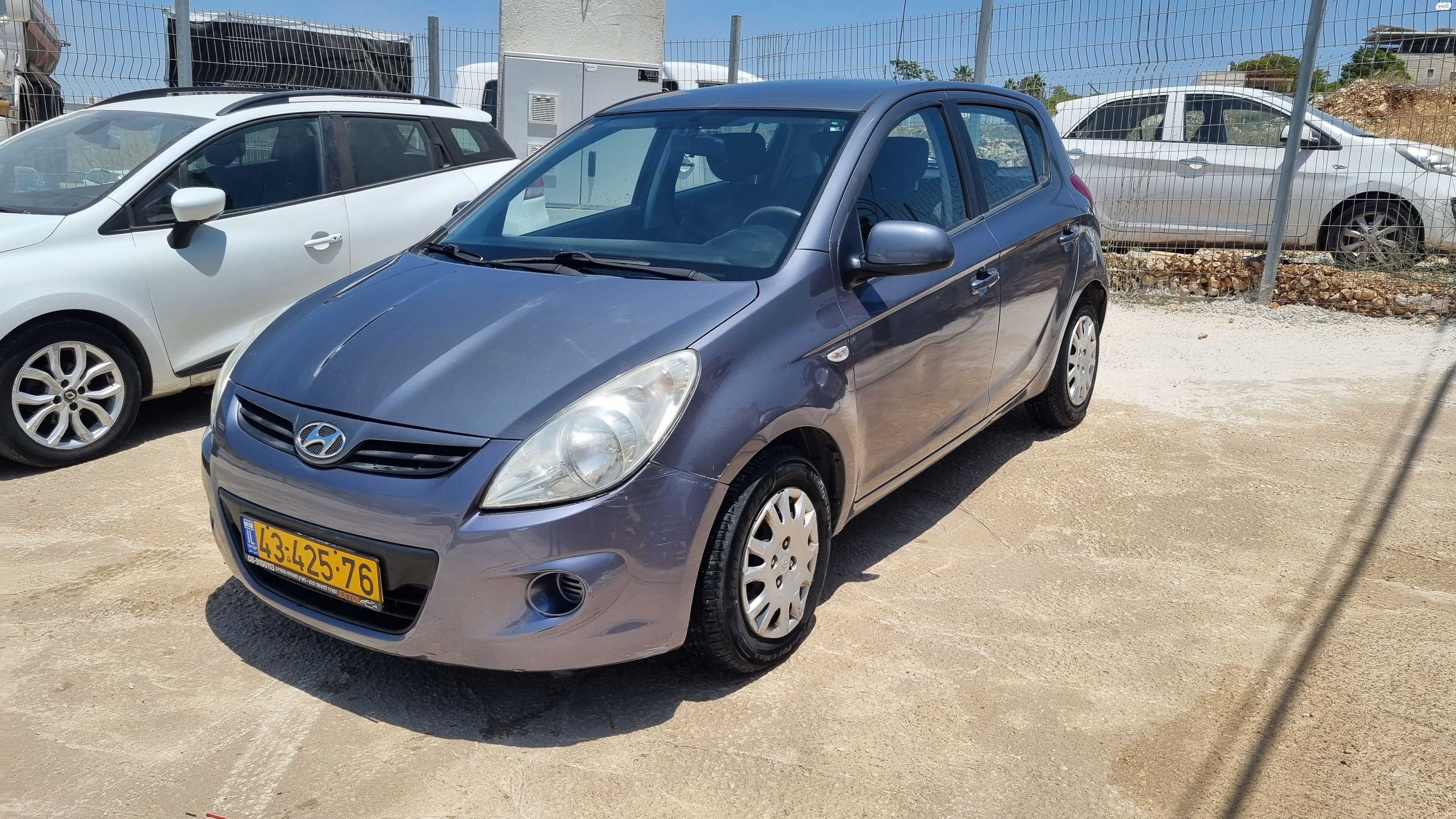 מודעת רכב יונדאי i20