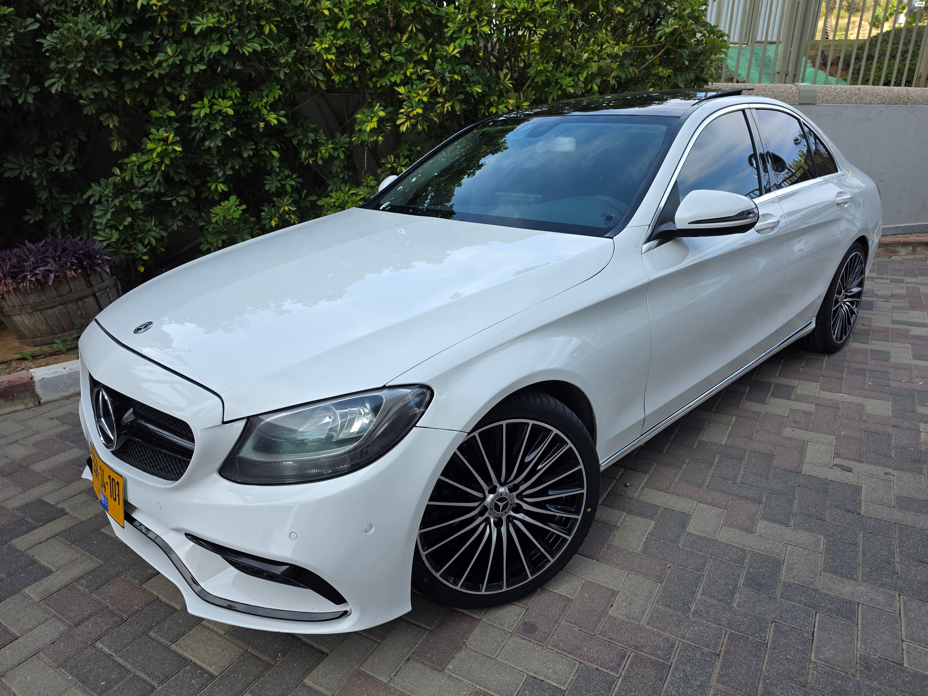 מודעת רכב מרצדס-בנץ C-class