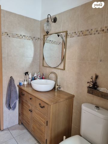 דו משפחתי, החיל 27, קדומים, קדומים