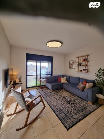 דו משפחתי, החיל 27, קדומים, קדומים