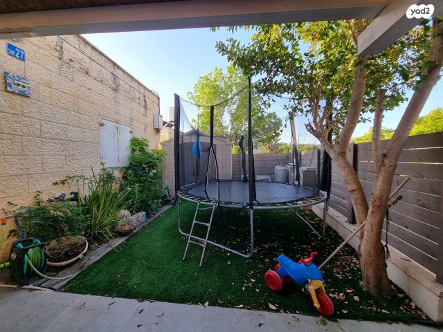 דו משפחתי, החיל 27, קדומים, קדומים