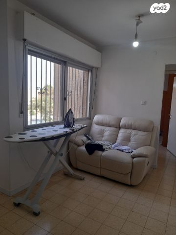 דירה, שמעון, טללים, ערד