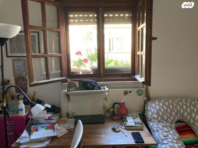 דירה, הברון הירש, קרית משה, ירושלים