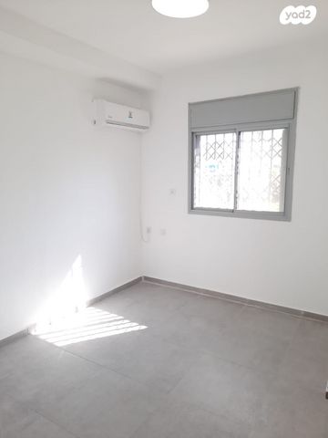 דירה, יד ושם, שכונה ג', באר שבע