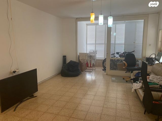 דירה, מורדי הגטאות, ב' / צפון מערב העיר, רחובות