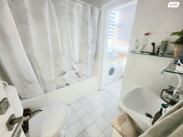 בית פרטי/ קוטג', הנס, נאות המכבים, גן יבנה