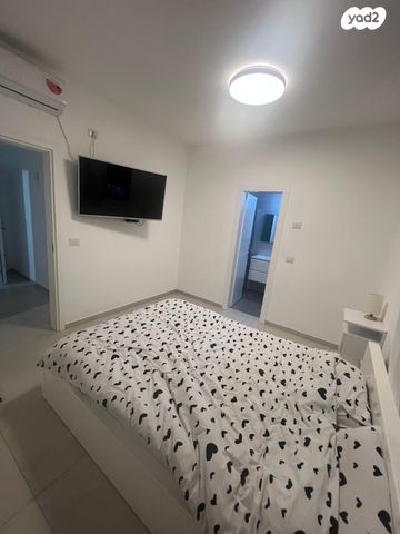 דירה, אייזיק רמבה 9, נוף הטיילת, נתניה