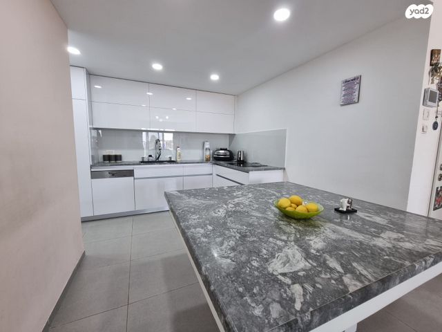 דירת גן, מגדל העמק