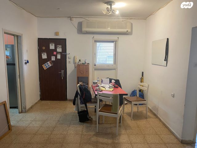 דירה, מורדי הגטאות, ב' / צפון מערב העיר, רחובות