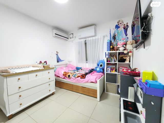 דירת גן, נאות יצחק רבין, שדרות