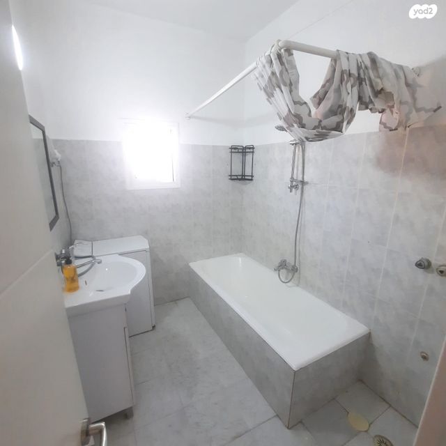 דירה, בזל, שכונה א', באר שבע