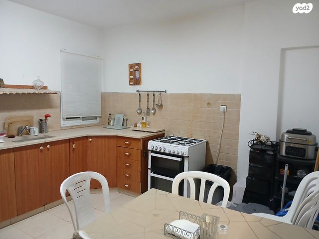 דירה, האר"י 16, רמת חן ובן ציון, נתניה