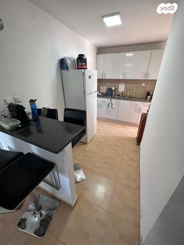 דירה, שכונה ב', באר שבע