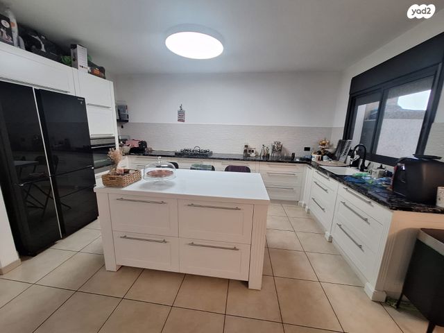 דירה, הצנחנים, קרית שמואל, טבריה