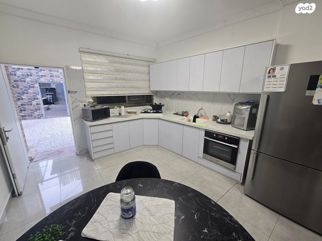 בית פרטי/ קוטג', משה רבנו, אג"ש, רמלה