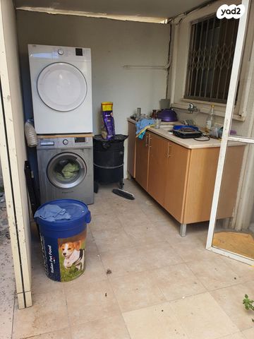 דירה, המלבן, הל"ה, גבעתיים