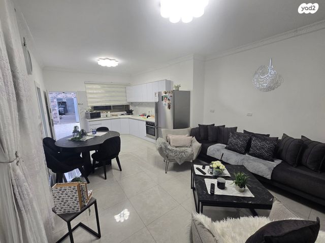 בית פרטי/ קוטג', משה רבנו, אג"ש, רמלה