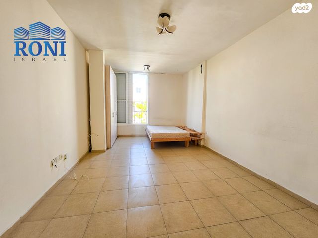 דירה, כצנלסון, בת ים