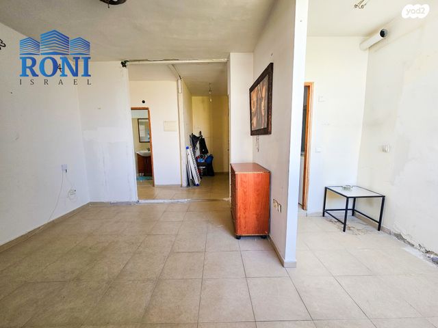 דירה, כצנלסון, בת ים