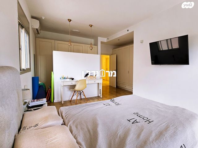 גג/ פנטהאוז, בן יהודה, מרכז, הרצליה