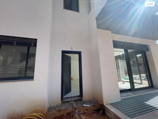 דו משפחתי, רמח"ל 8, קרית ויצמן, רעננה