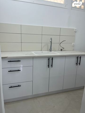 דירה, התשעה, חיפה