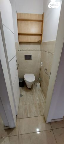 דירה, ראשונים, כפר סבא